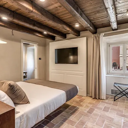 Pensionat Madonna Del Pantheon 4*