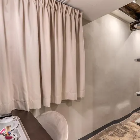 Madonna Del Pantheon Pensionat