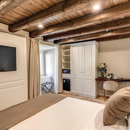 Madonna Del Pantheon Pensionat Rom