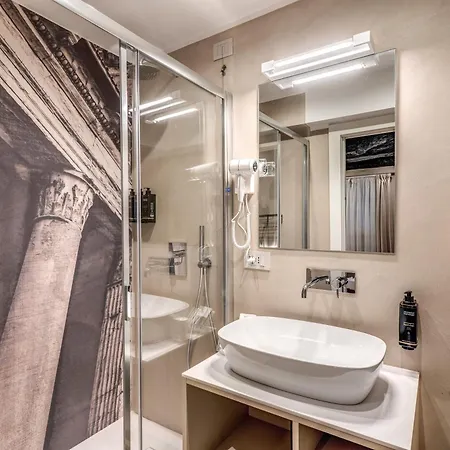 Madonna Del Pantheon 4*