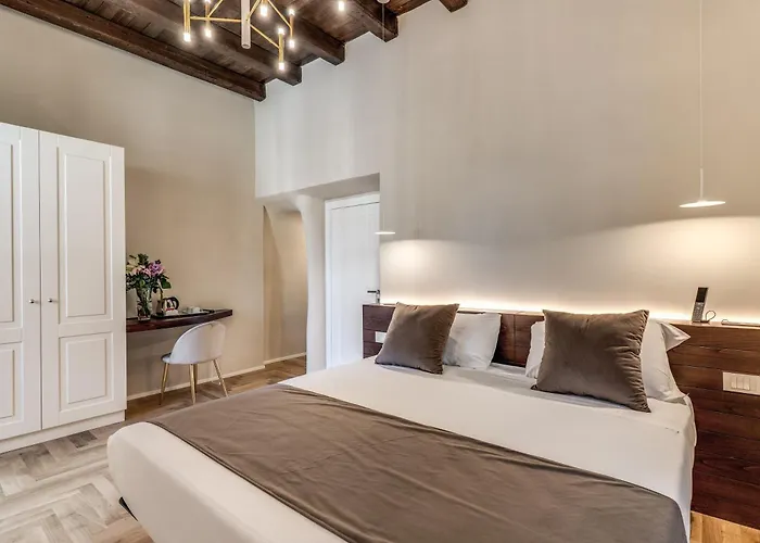 Madonna Del Pantheon Gæstehus 4*