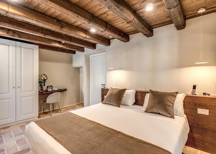 Madonna Del Pantheon Gæstehus