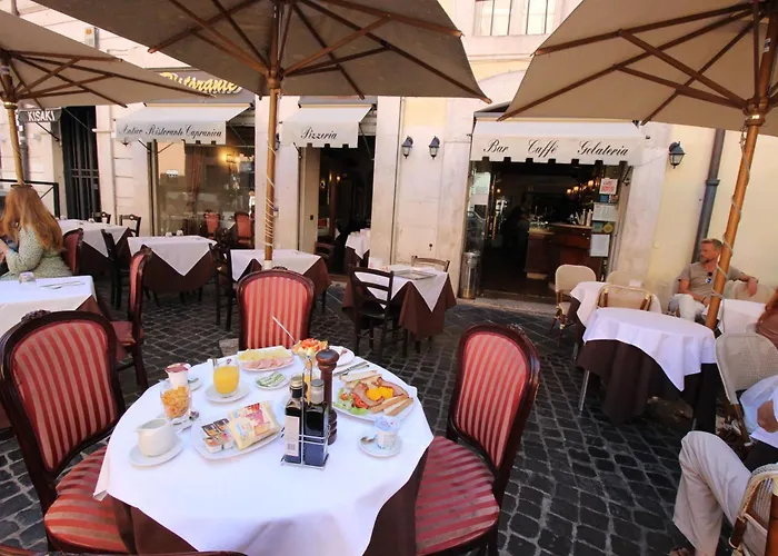 Madonna Del Pantheon Gæstehus 4*